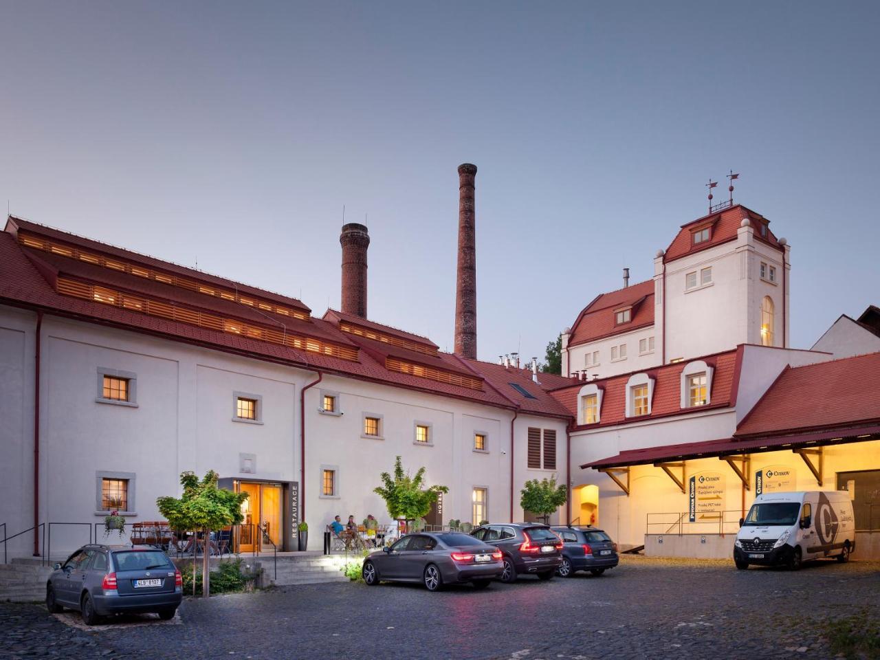 Hotel Kleis Cvikov Екстер'єр фото